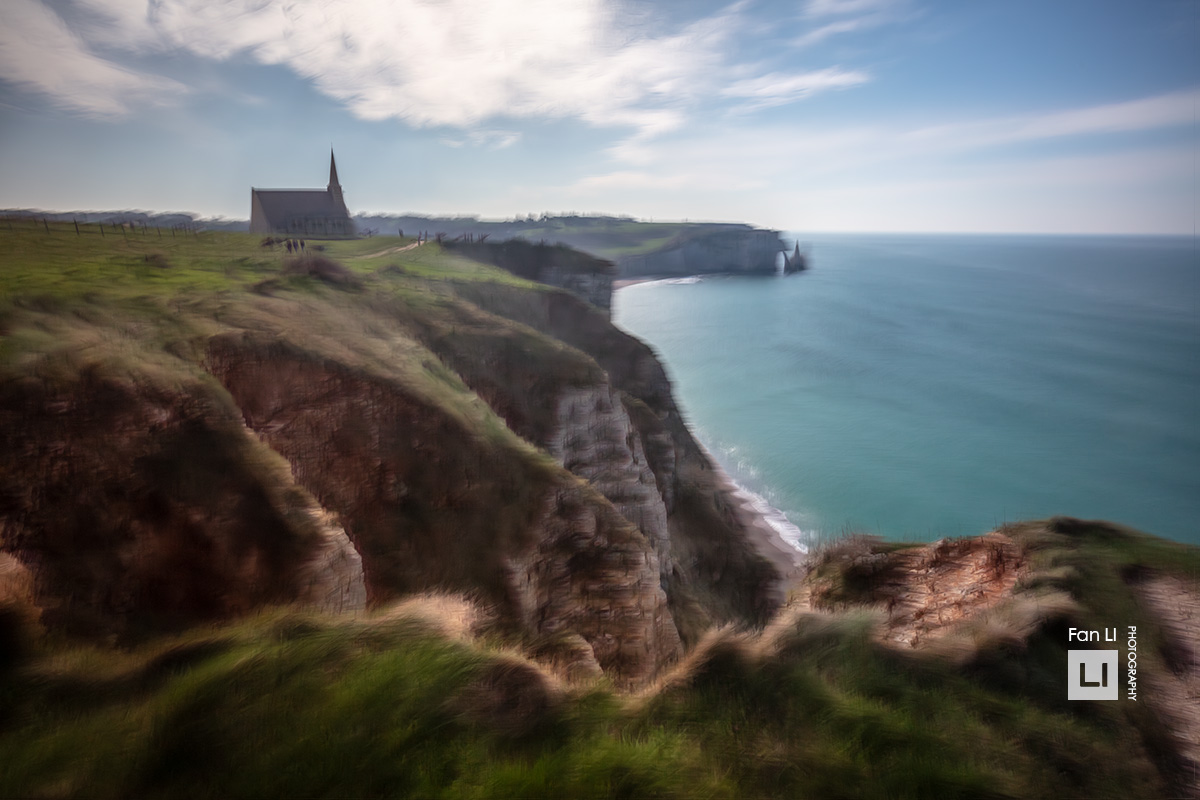 La falaise et Notre-Dame-de-la-Garde